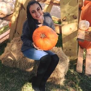 Meet your Posher, Sierra